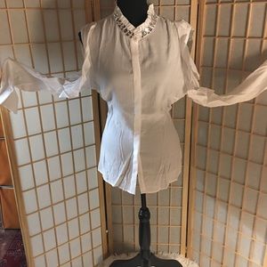 VENUS - jeweled neck collar shirt.💫✨nwot